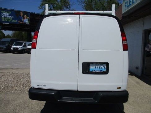 Used 2020 Chevrolet Express 2500 w/ Driver Convenience Package image 8