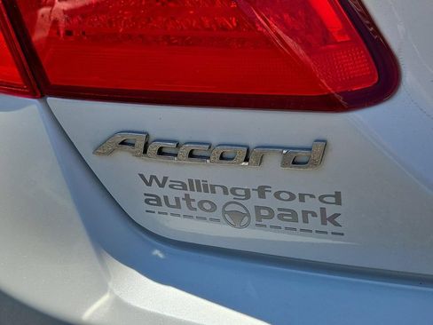 Used 2015 Honda Accord Sport image 29