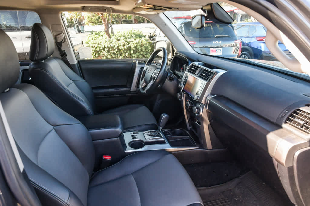 Used 2024 Toyota 4Runner SR5 Premium w/ Moonroof Package RWD image 15