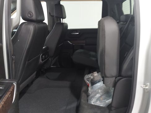 Used 2022 GMC Sierra 2500 Denali AWD/4WD image 16