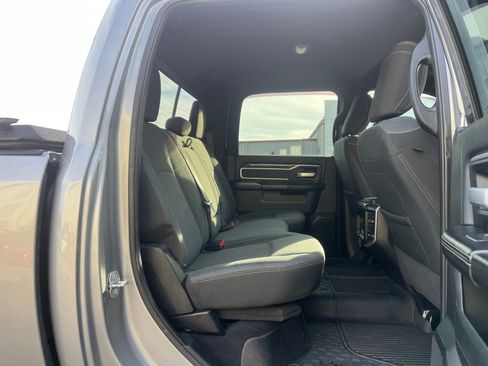 Used 2020 RAM 2500 Big Horn w/ Level 2 Equipment Group image 31