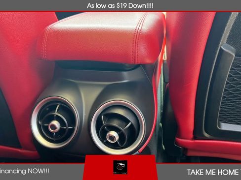 Used 2018 Alfa Romeo Stelvio Ti AWD/4WD image 13