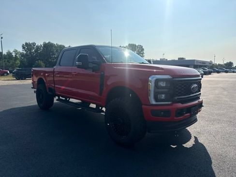 Used 2024 Ford F250 Lariat w/ Lariat Ultimate Package AWD/4WD image 7