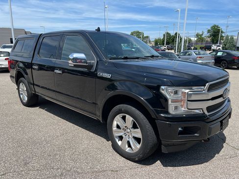 Used 2018 Ford F150 Platinum w/ Equipment Group 701A Luxury AWD/4WD image 1