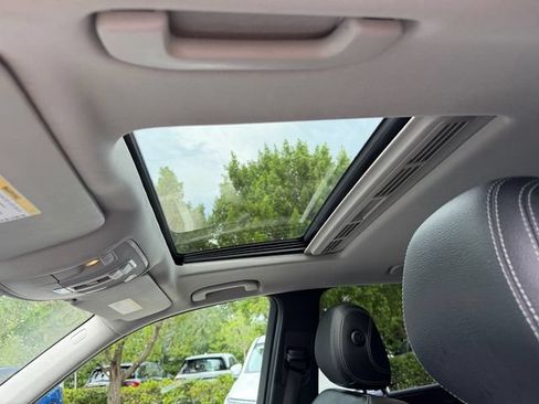 Used 2015 Mercedes-Benz ML 350 4MATIC image 22
