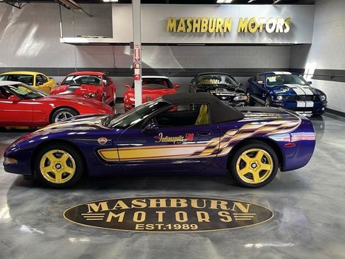 Used 1998 Chevrolet Corvette Convertible w/ Memory Pkg RWD image 2