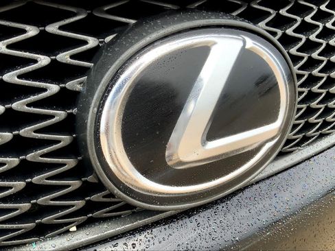 Used 2015 Lexus GS 350 w/ F Sport Package image 29