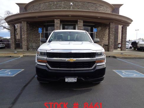 Used 2017 Chevrolet Silverado 1500 W/T w/ Trailering Package image 9