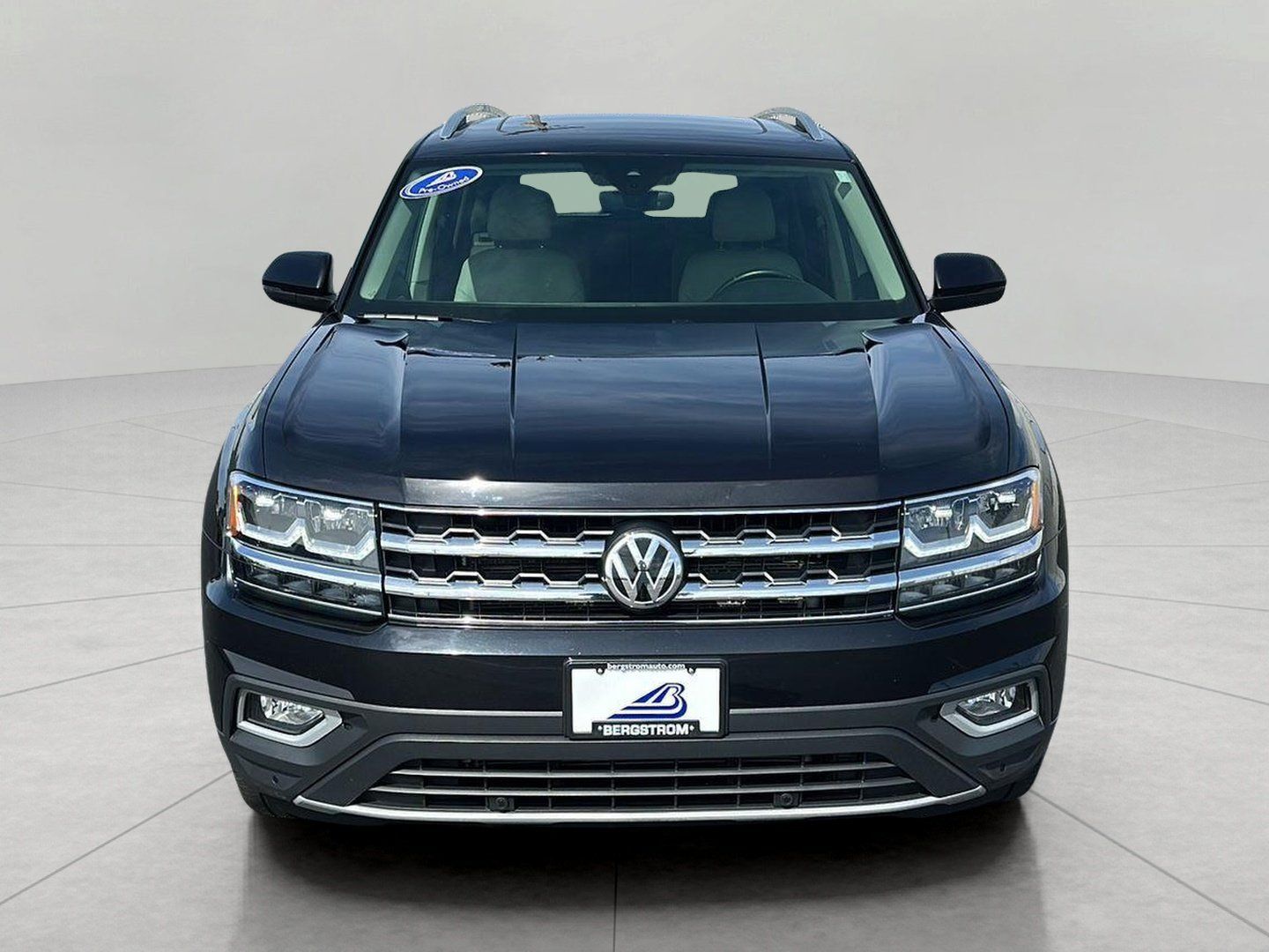 Used 2019 Volkswagen Atlas SEL AWD/4WD image 2