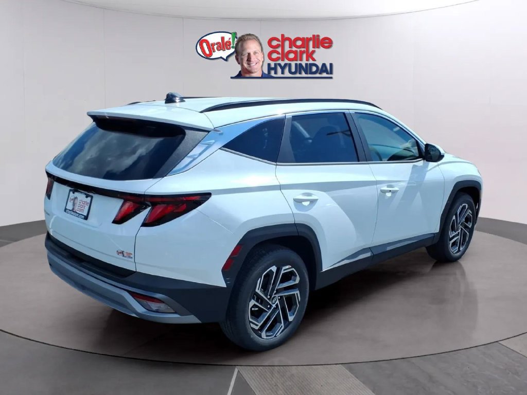 New 2026 Hyundai Tucson SEL Plus FWD image 5
