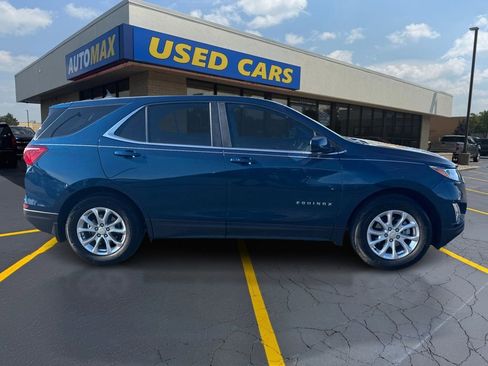 Used 2021 Chevrolet Equinox LT FWD image 2