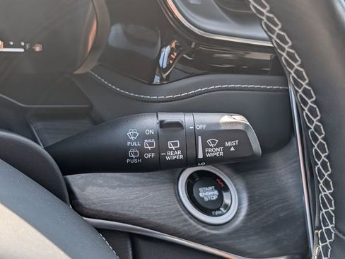 Used 2023 Jeep Grand Cherokee L Overland w/ Advanced Protech Group III image 35