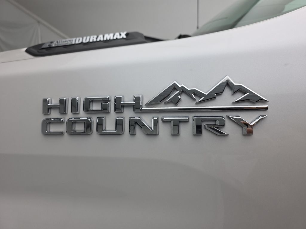 Used 2024 Chevrolet Silverado 3500 High Country AWD/4WD image 69