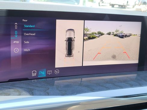 New 2025 Cadillac Escalade IQ Luxury 2 w/ LPO, Etrunk Organizer Package image 32