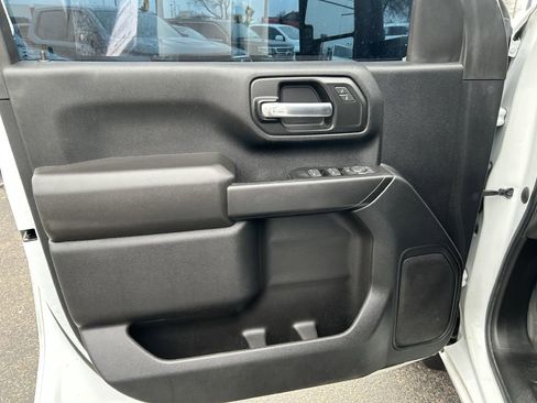 Used 2023 Chevrolet Silverado 2500 W/T w/ WT Convenience Package image 3