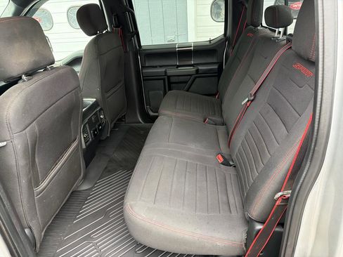 Used 2018 Ford F150 XLT w/ Equipment Group 302A Luxury image 10