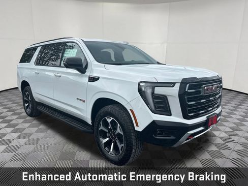 New 2026 GMC Yukon XL AT4 AWD/4WD image 8
