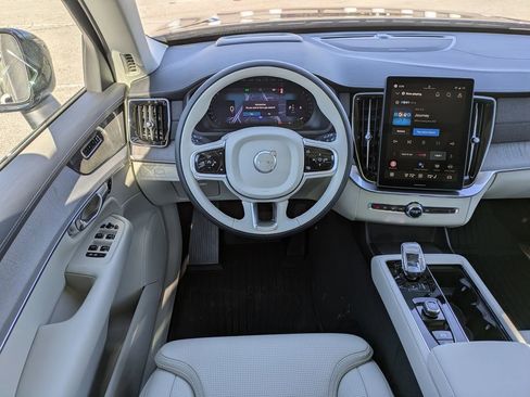 New 2026 Volvo XC90 B6 Ultra w/ Protection Package Premier AWD/4WD image 21
