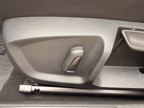 Used 2025 Volkswagen Golf w/ Euro Style Package AWD/4WD image 14
