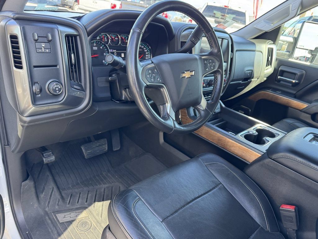 Used 2017 Chevrolet Silverado 1500 LTZ w/ Sport Package RWD image 18