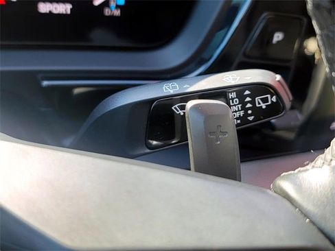 Used 2024 Porsche Cayenne image 16