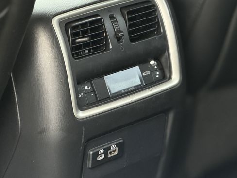 Used 2020 INFINITI QX60 Signature Edition FWD image 24