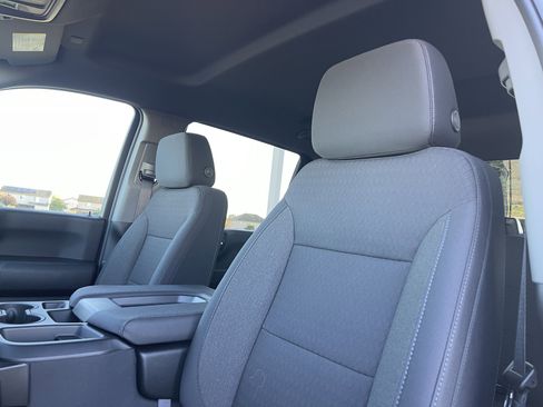 New 2026 Chevrolet Silverado 2500 Custom w/ Custom Value Package image 27