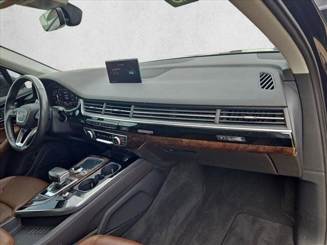 Used 2019 Audi Q7 3.0T Premium Plus w/ Premium Plus Package AWD/4WD image 21