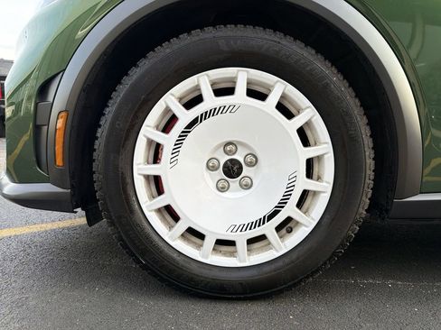 Used 2025 Ford Mustang Mach-E GT image 19