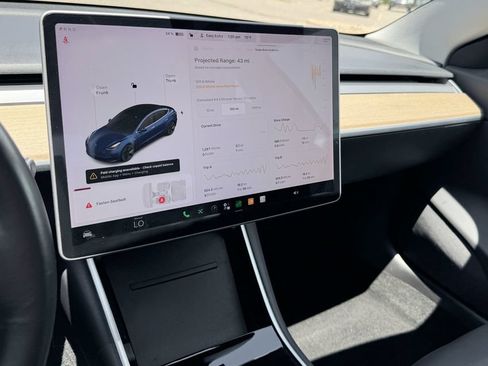 Used 2018 Tesla Model 3 Long Range AWD/4WD image 21