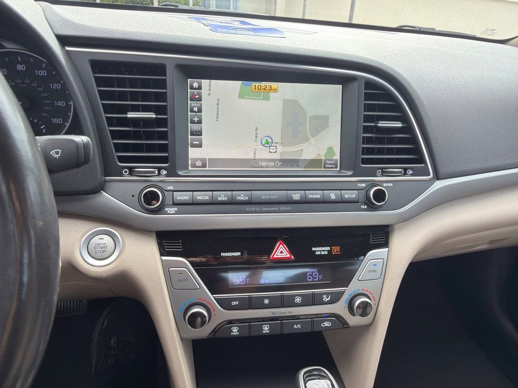 Used 2017 Hyundai Elantra Limited w/ Limited Ultimate Package 05 FWD image 5