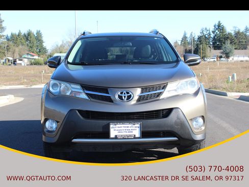 Used 2013 Toyota RAV4 XLE FWD image 8