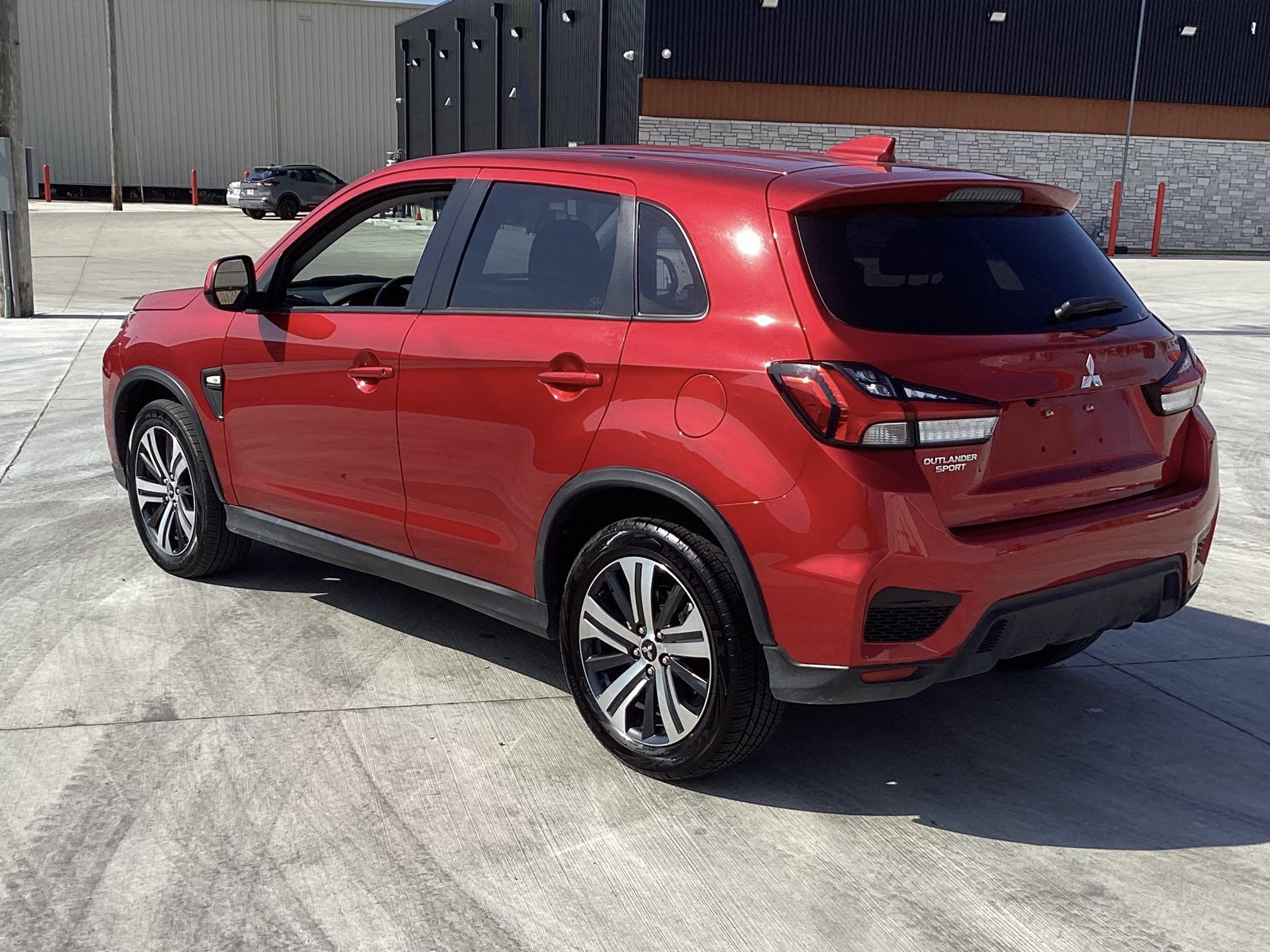 Used 2025 Mitsubishi Outlander Sport ES AWD/4WD image 7