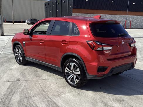 Used 2025 Mitsubishi Outlander Sport ES AWD/4WD image 7