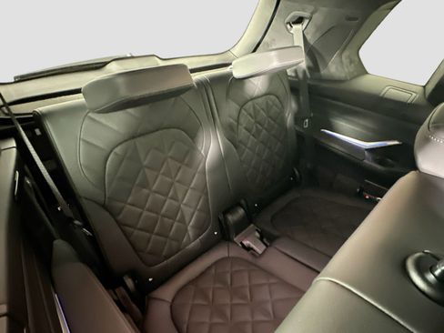 New 2026 BMW X7 xDrive40i w/ M Sport Package image 28