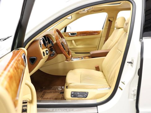 Used 2012 Bentley Flying Spur Flying Spur AWD/4WD image 14