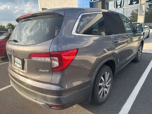 Used 2021 Honda Pilot EX image 4