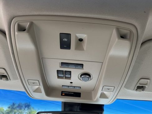 Used 2019 GMC Yukon Denali w/ Denali Ultimate Package RWD image 31