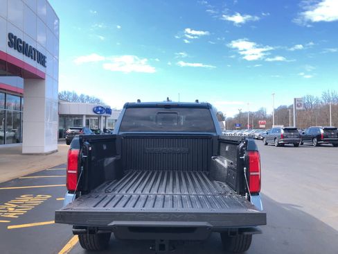 New 2026 Toyota Tacoma TRD Off-Road image 32