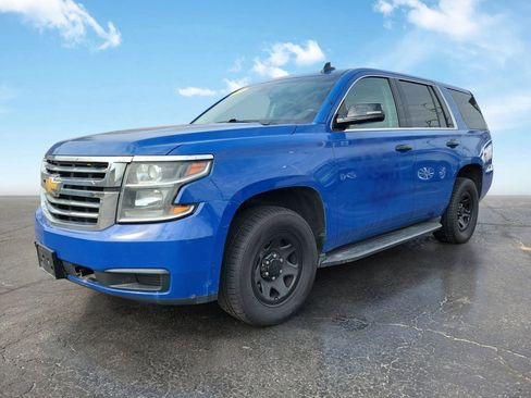 Used 2019 Chevrolet Tahoe 4WD image 2