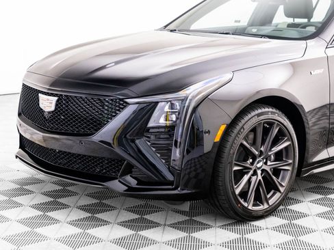 New 2026 Cadillac CT5 V AWD/4WD image 38