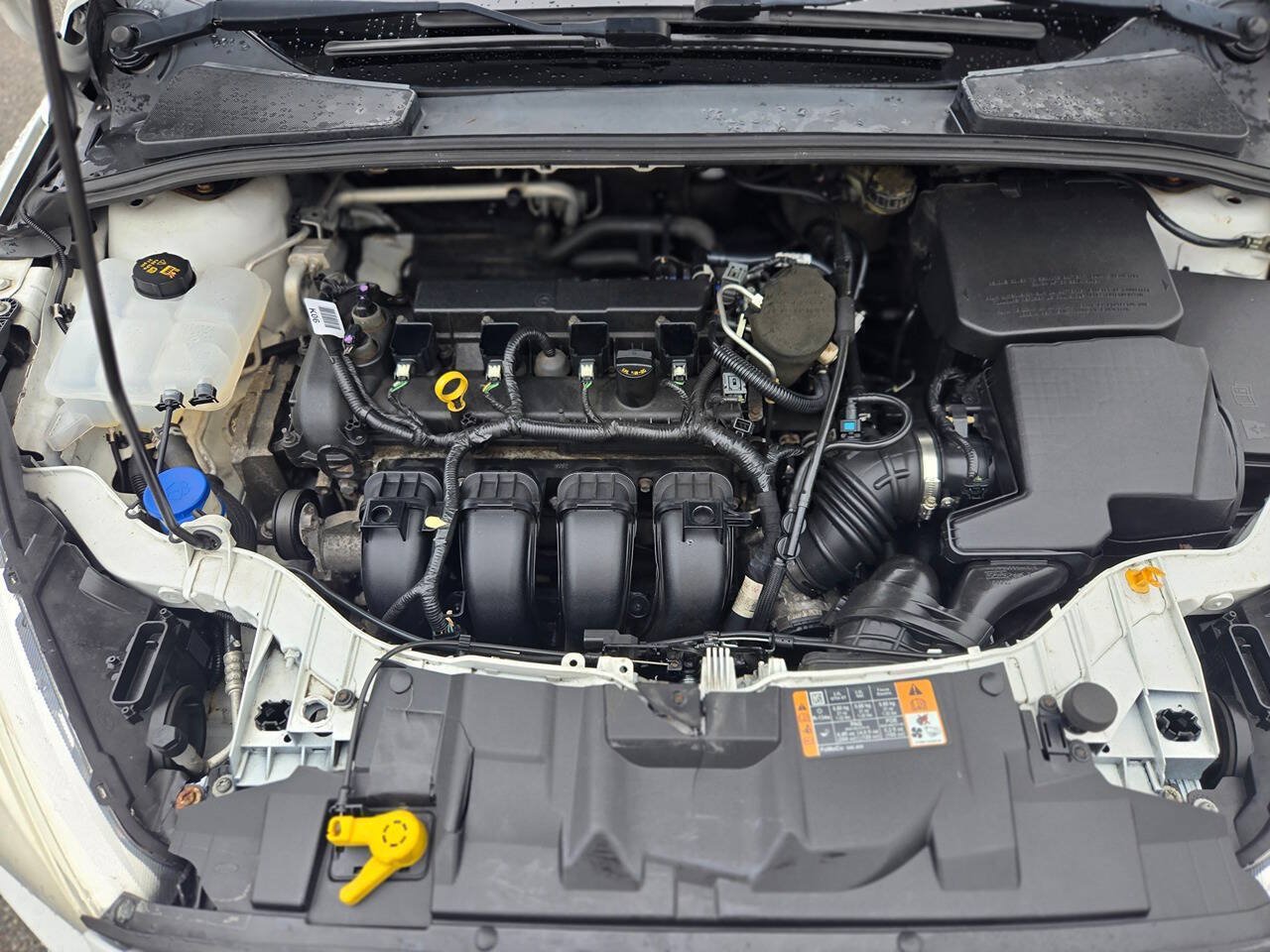 Used 2016 Ford Focus SE w/ Reverse Sensing Package FWD image 26