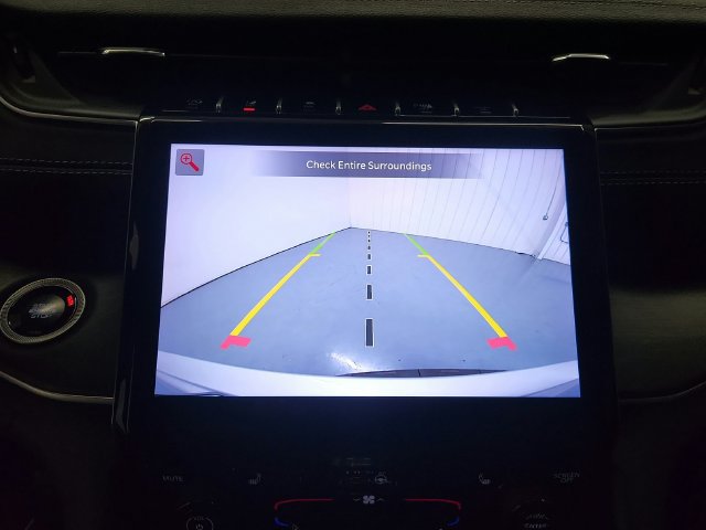 Used 2025 Jeep Grand Cherokee Limited RWD image 30