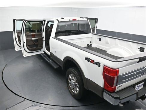 Used 2022 Ford F350 King Ranch w/ Chrome Package image 37