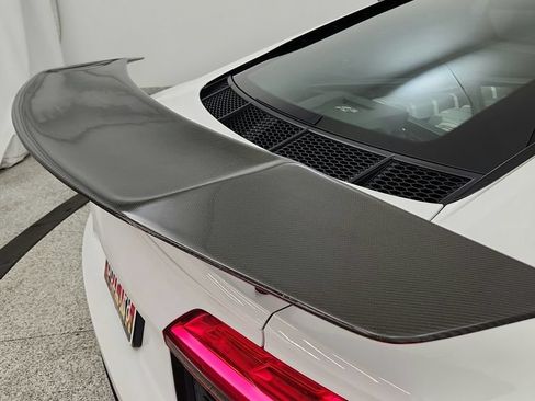Used 2018 Audi R8 V10 RWD image 38