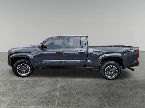 Certified 2024 Toyota Tacoma TRD Sport AWD/4WD image 4