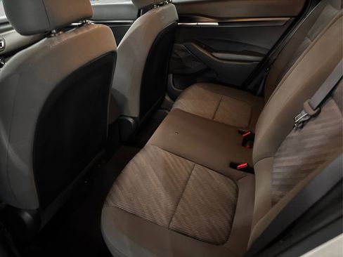 Used 2023 Kia Seltos LX image 10