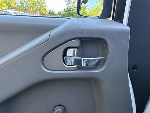 Used 2017 Nissan Frontier S RWD image 13