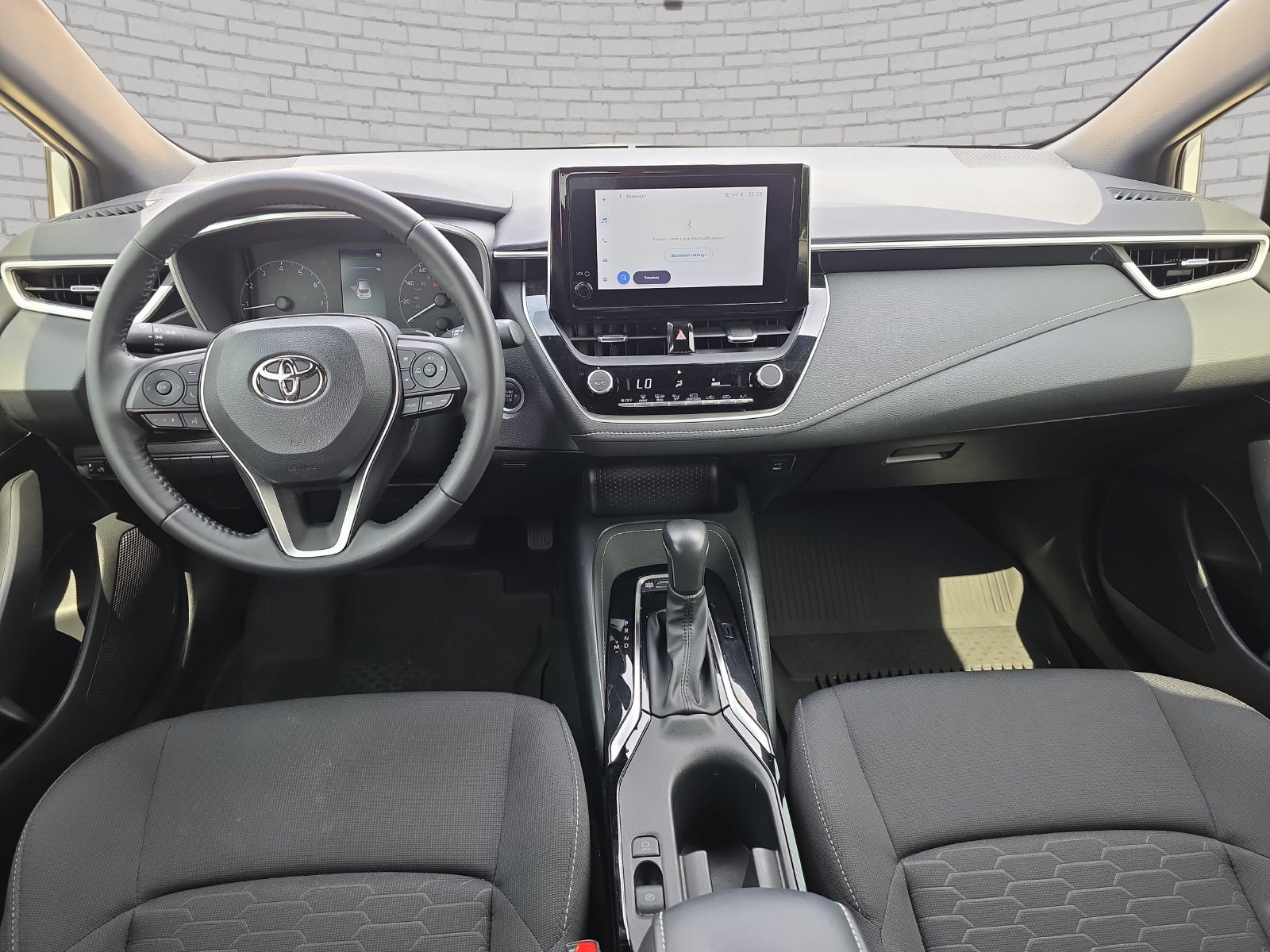 Used 2023 Toyota Corolla SE FWD image 10