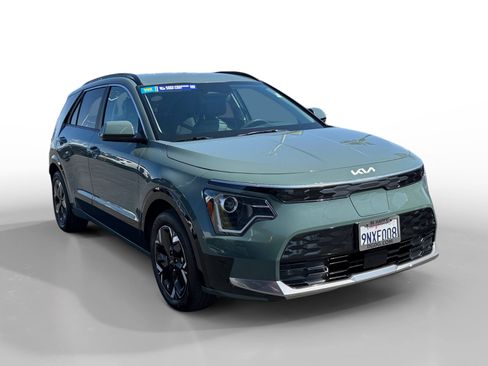 Used 2024 Kia Niro Wind FWD image 7